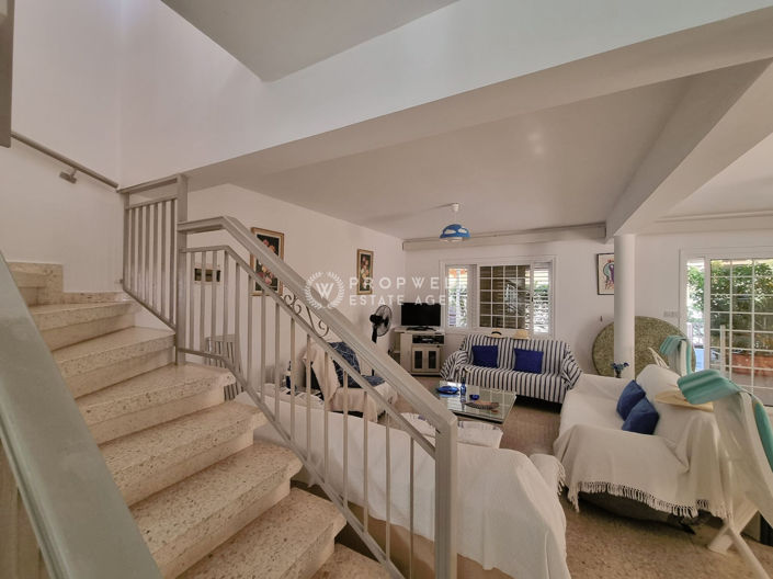 Image No.23-Maison de 4 chambres à vendre à Meneou