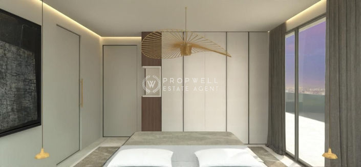 Image No.10-3 Bed Property for sale