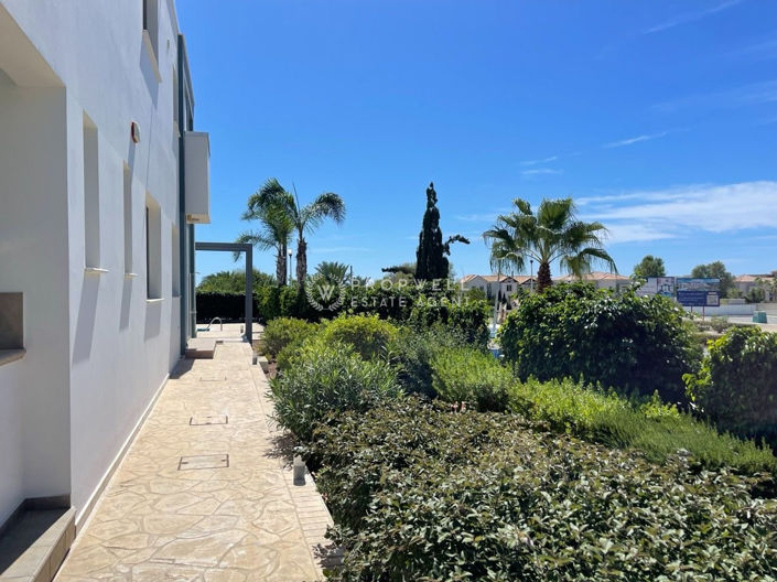 Image No.15-Maison de 3 chambres à vendre à Pervolia