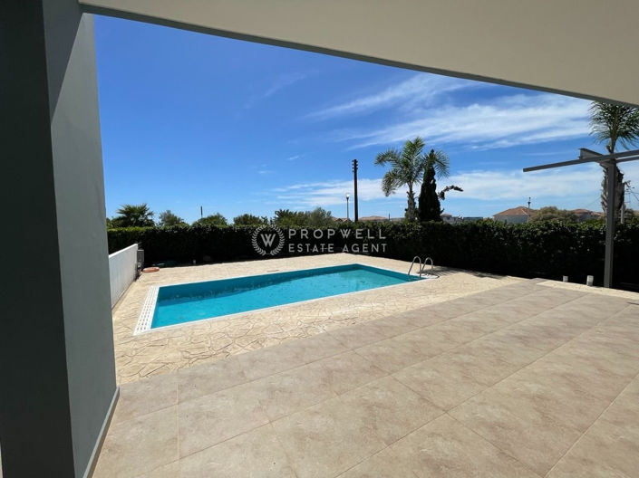 Image No.9-Maison de 3 chambres à vendre à Pervolia