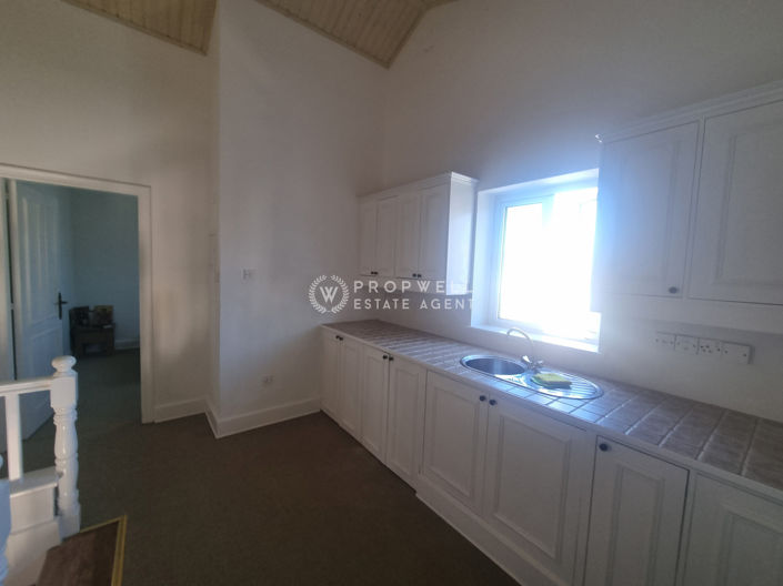 Image No.21-3 Bed House for sale
