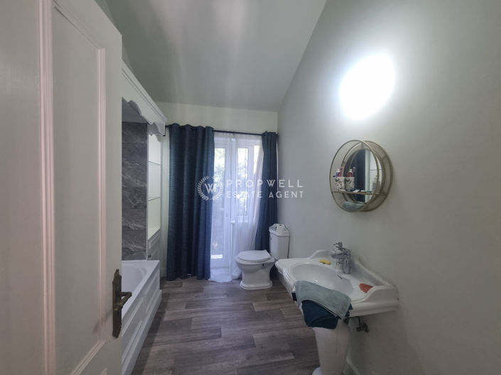 Image No.22-3 Bed House for sale