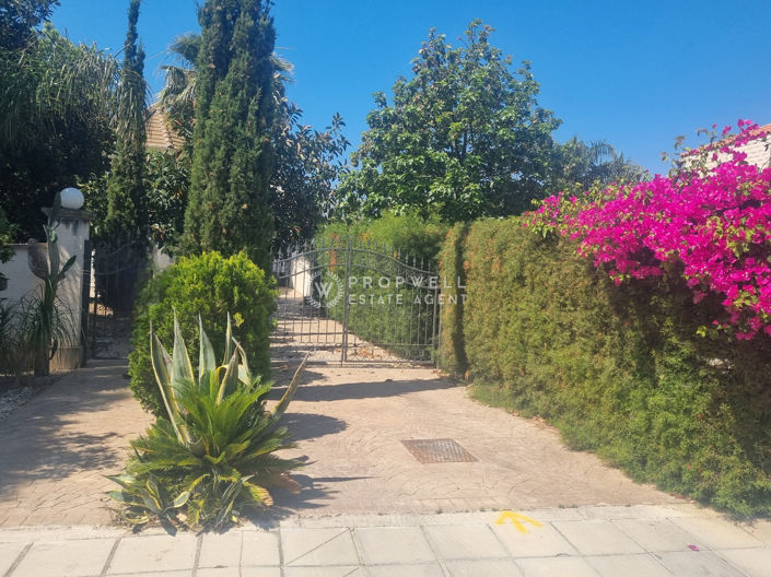 Image No.30-3 Bed House for sale