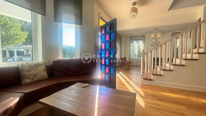 Image No.15-3 Bed House for sale