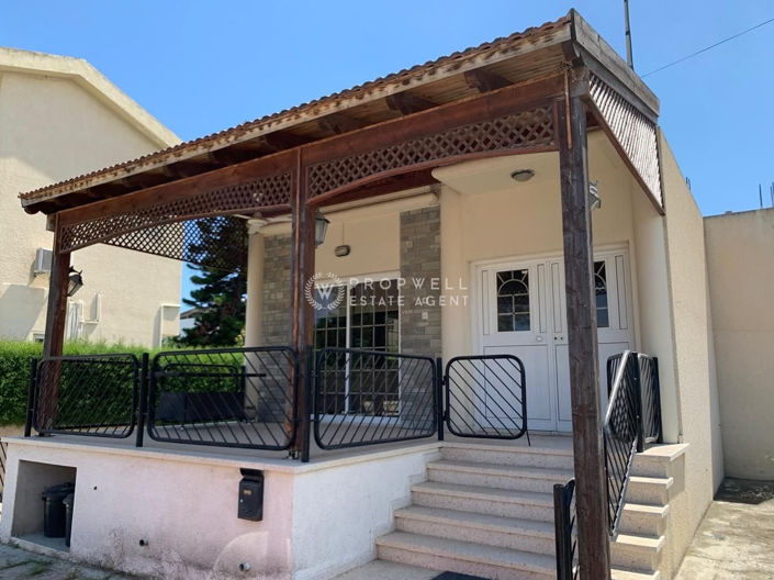 Image No.3-Bungalow de 3 chambres à vendre à Meneou