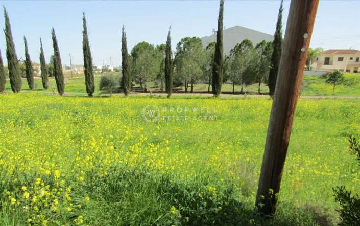 Image No.3-Terrain à vendre à Lakatamia