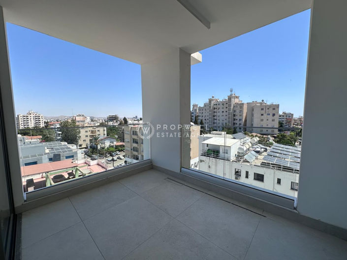 Image No.25-1 Bed Apartment for sale