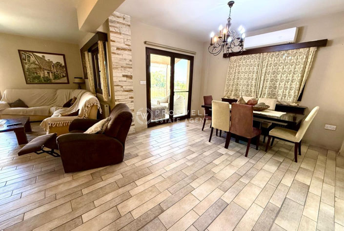 Image No.4-Maison de ville de 3 chambres à vendre à Larnaca