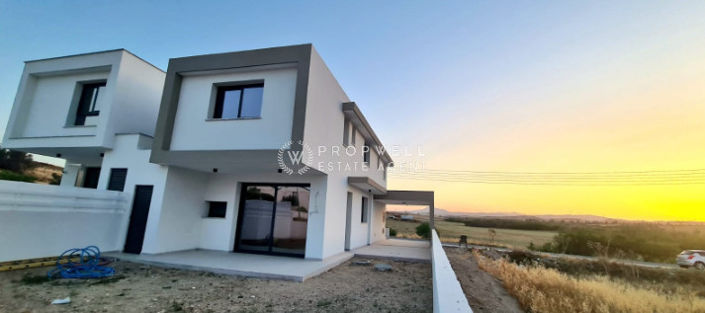 Image No.2-Maison de 3 chambres à vendre à Larnaca