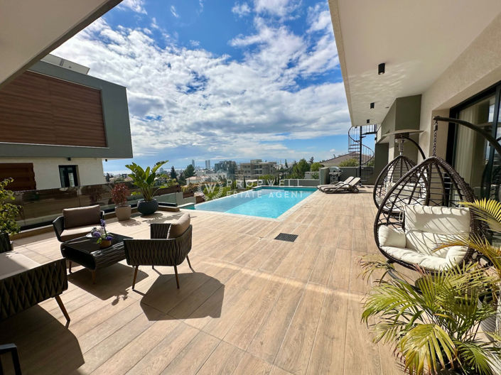 Image No.15-5 Bed Villa for sale