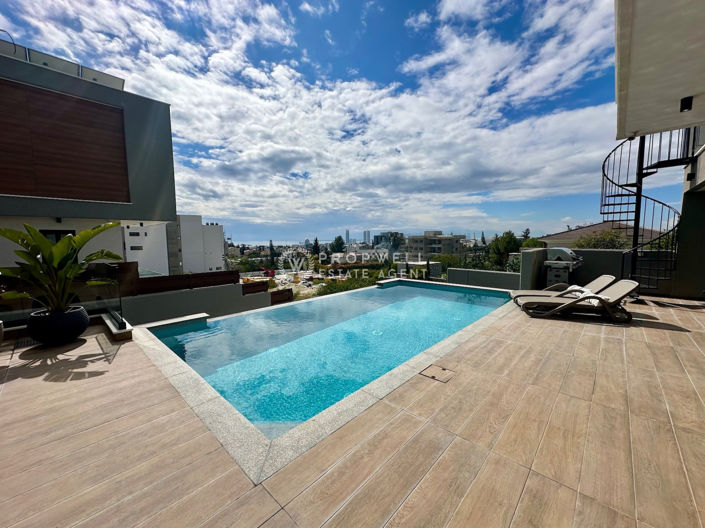 Image No.16-5 Bed Villa for sale