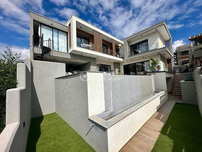 Image No.18-5 Bed Villa for sale