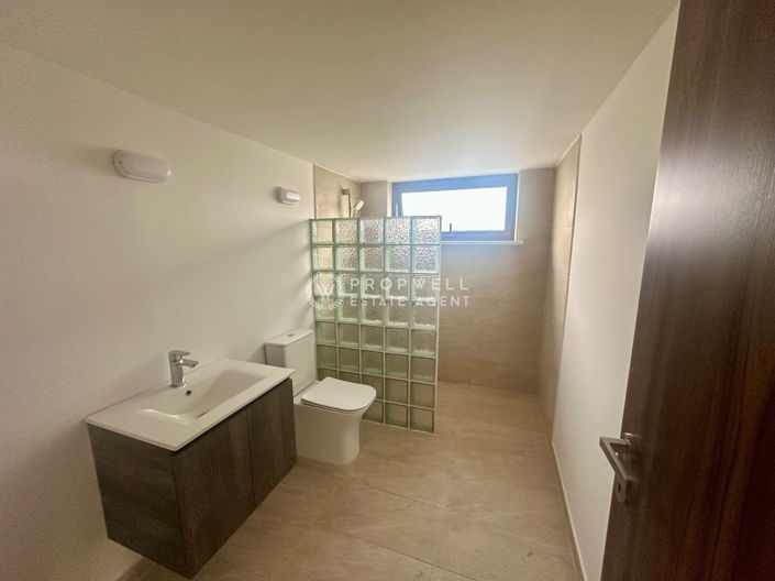 Image No.11-4 Bed Bungalow for sale