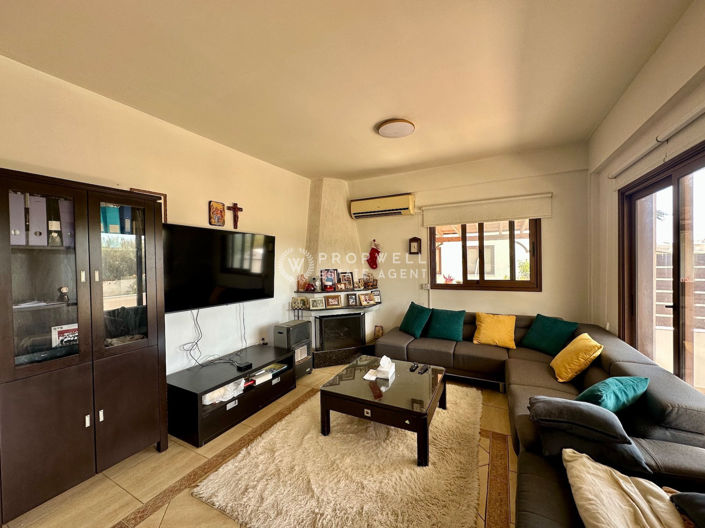 Image No.6-Maison de 3 chambres à vendre à Leivadia