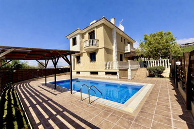1 - Parekklisia, House