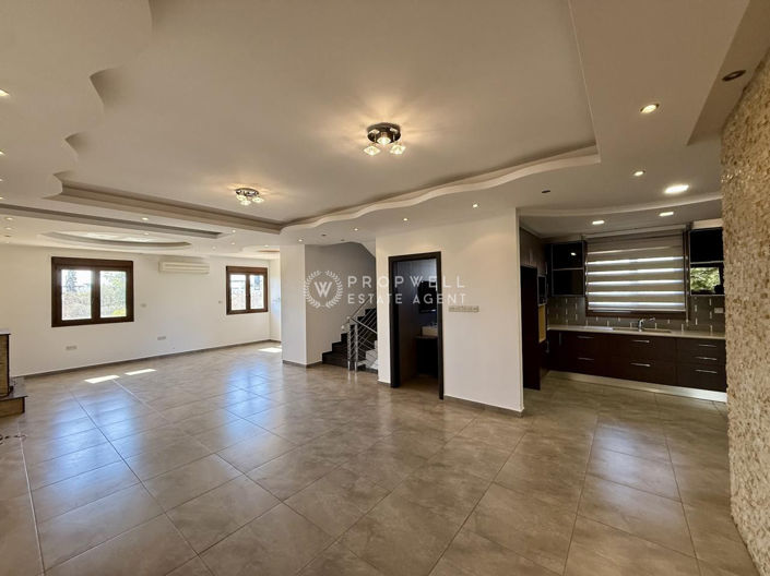 Image No.5-Maison de 5 chambres à vendre à Limassol