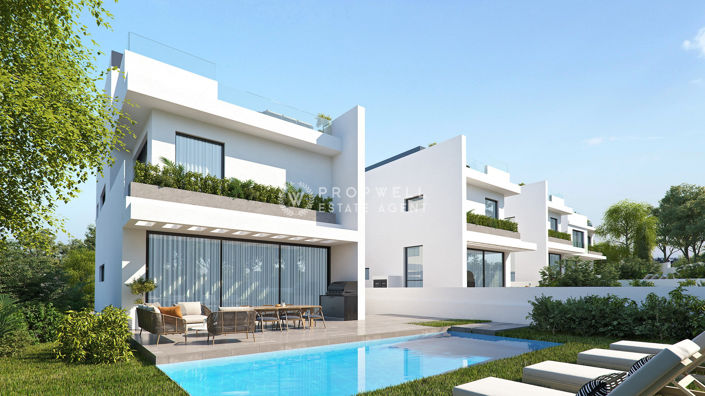 Image No.10-3 Bed Villa for sale