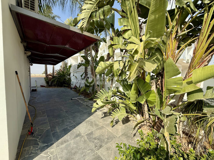 Image No.16-4 Bed House for sale