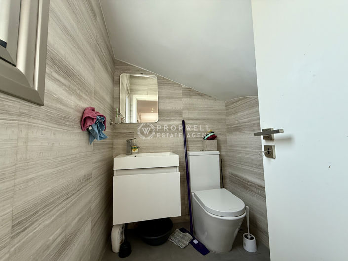 Image No.7-4 Bed House for sale