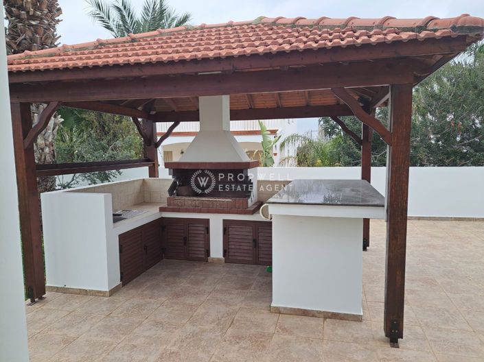 Image No.16-5 Bed Villa for sale