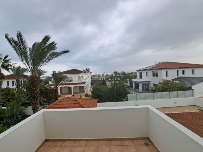 Image No.26-5 Bed Villa for sale