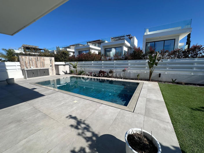 Image No.14-5 Bed Villa for sale