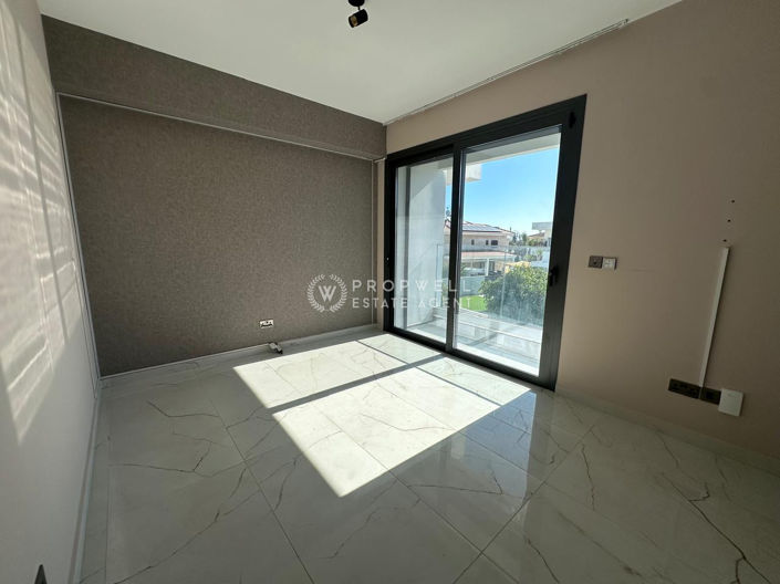 Image No.22-5 Bed Villa for sale