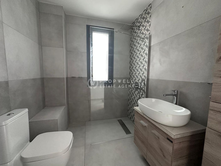 Image No.24-5 Bed Villa for sale