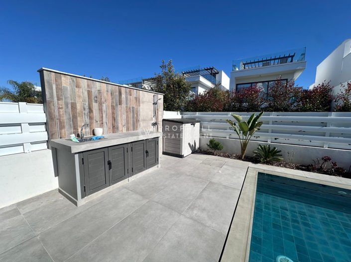 Image No.30-5 Bed Villa for sale