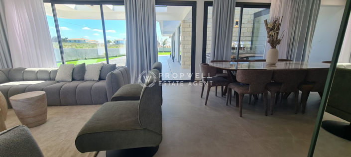 Image No.5-3 Bed Villa for sale