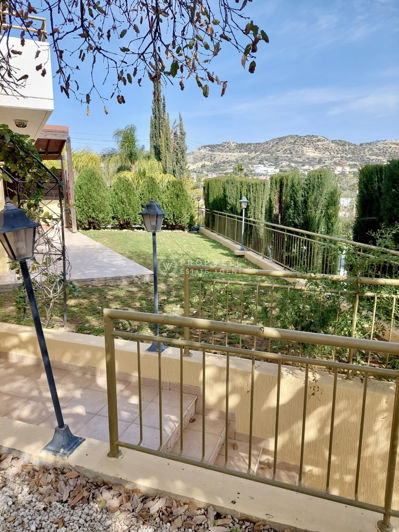Image No.16-3 Bed House for sale