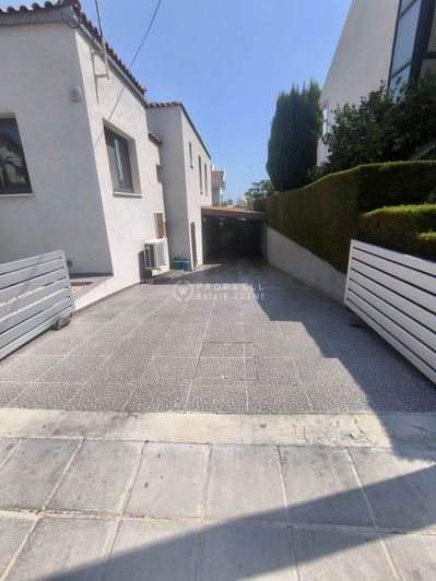 Image No.16-3 Bed House for sale