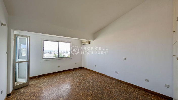 Image No.14-4 Bed House for sale