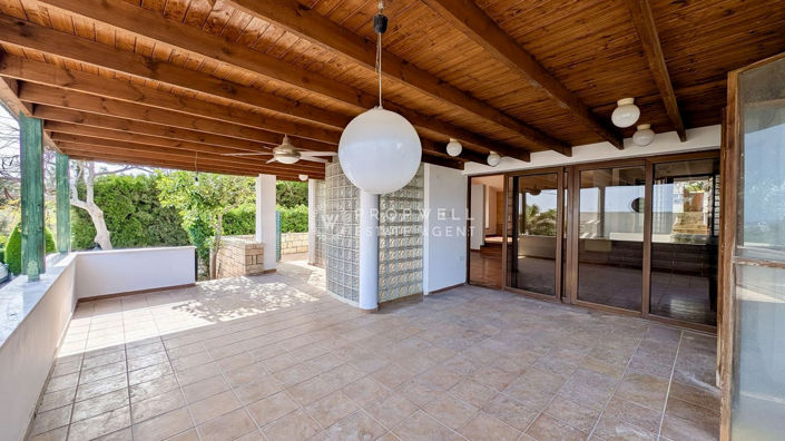 Image No.20-4 Bed House for sale