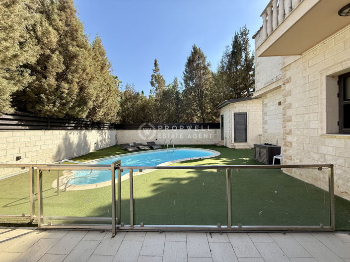Image No.20-5 Bed Villa for sale