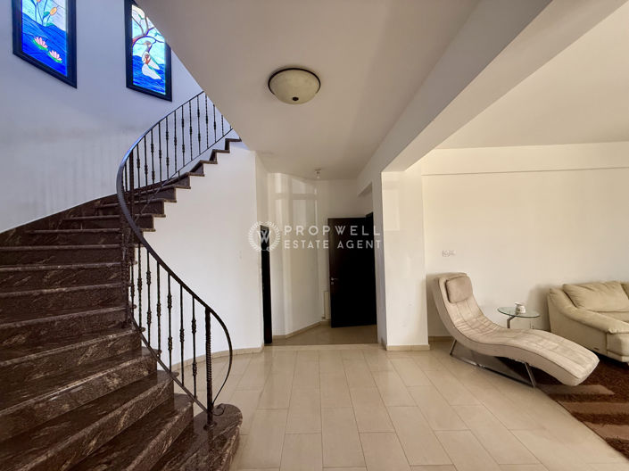 Image No.5-5 Bed Villa for sale
