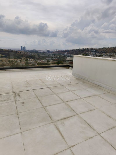 Image No.17-3 Bed House for sale