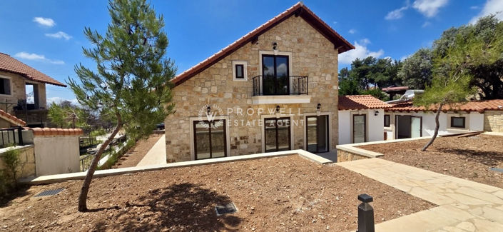 Image No.14-4 Bed House for sale