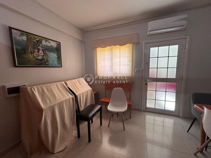 Image No.16-10 Bed Property for sale