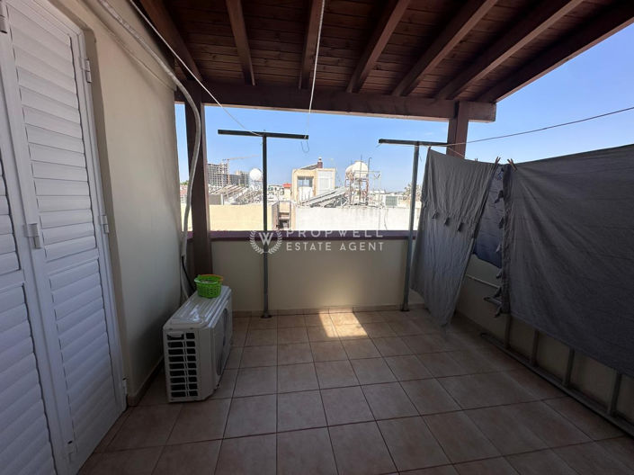Image No.58-10 Bed Property for sale