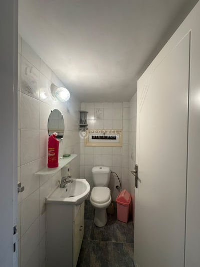 Image No.10-3 Bed House for sale