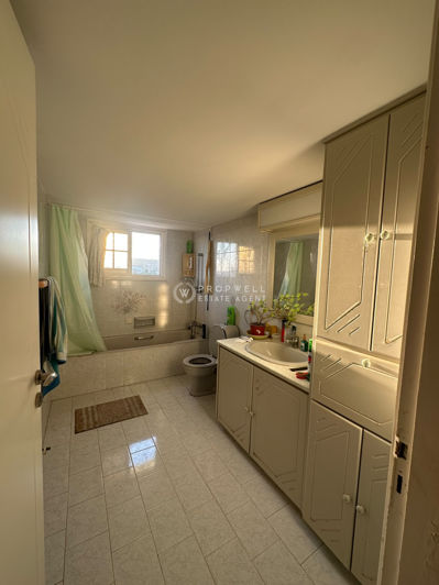 Image No.12-3 Bed House for sale