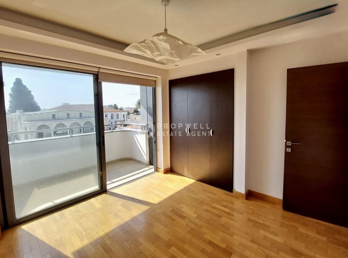 Image No.8-Apartamento con 2 dormitorios en venta