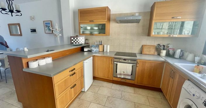 Image No.14-2 Bed House for sale