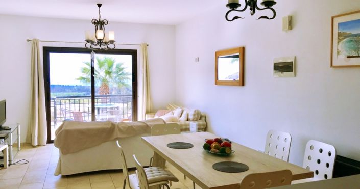 Image No.9-2 Bed House for sale