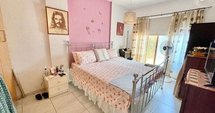 Image No.7-3 Bed House for sale