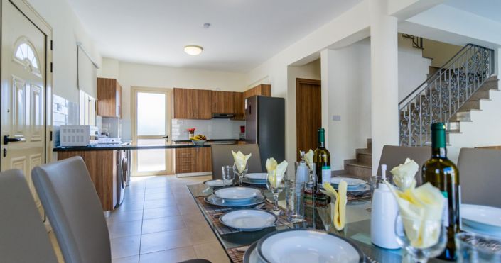 Image No.3-3 Bed House for sale