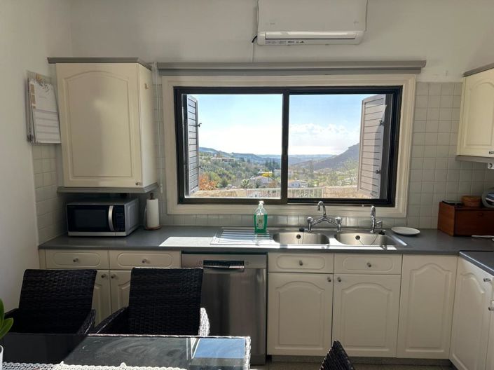 Image No.14-3 Bed House for sale