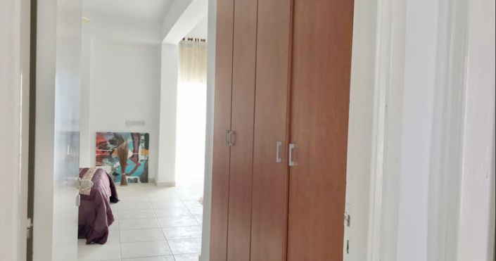 Image No.12-3 Bed House for sale