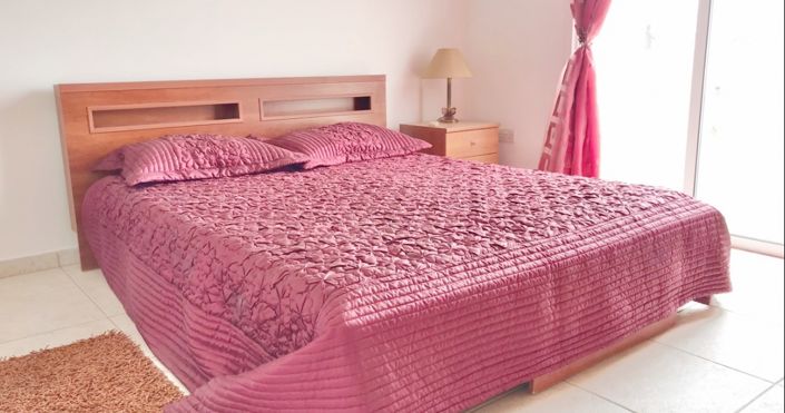 Image No.9-3 Bed House for sale